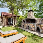 Stone House Maria Ferienhaus