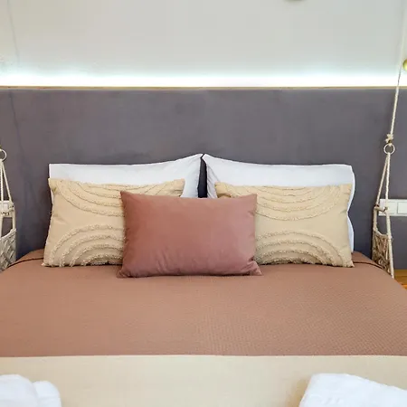 Stone House Maria * Skála Marión